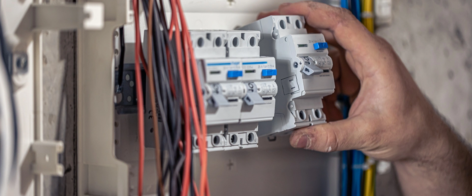 electrician Bucuresti