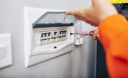 electrician pentru reparatii, schimbare, montare tablou electric Bucuresti si Ilfov