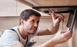 electrician pentru schimbare, montare, instalare hota bucatarie in Bucuresti si Ilfov